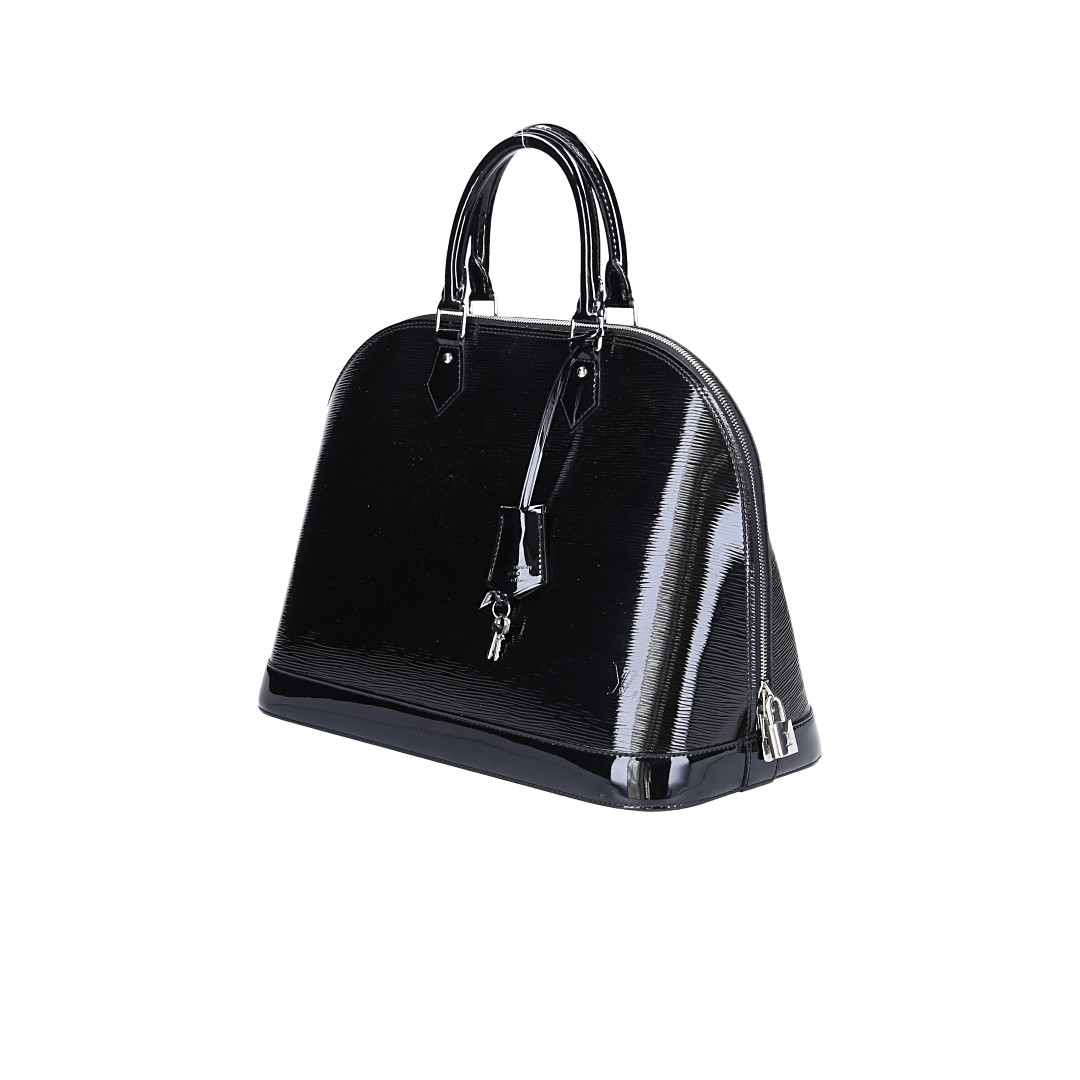 48711-LouisVuitton-Alma-Schwarz_2D_0002
