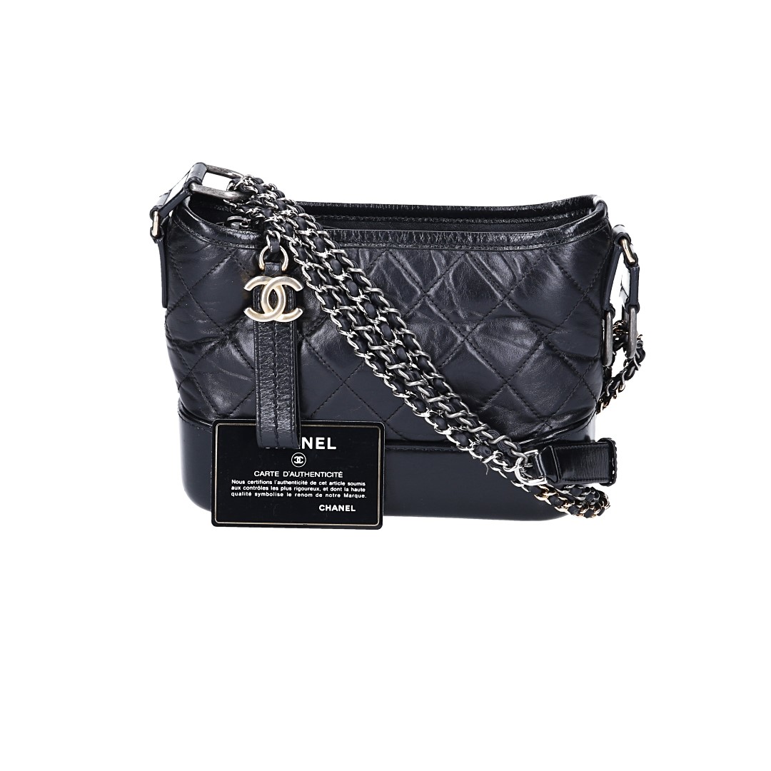 CHANEL GABRIELLE (SMALL) HANDTASCHE KALBSLEDER IN SCHWARZ (A91810)