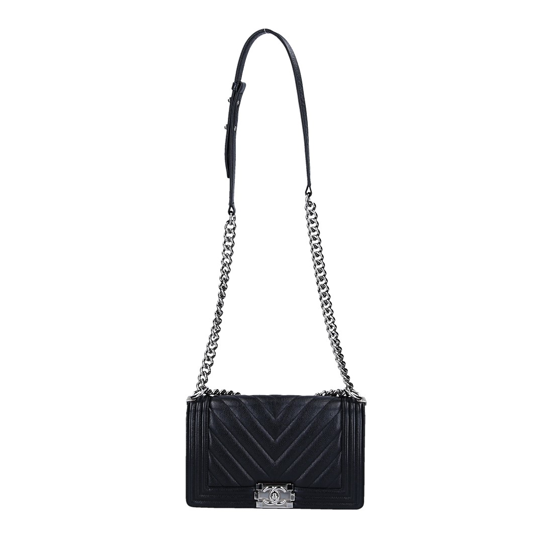 CHANEL BOY HANDTASCHE (MEDIUM) AUS KALBSLEDER IN SCHWARZ MIT SHW (A67086)