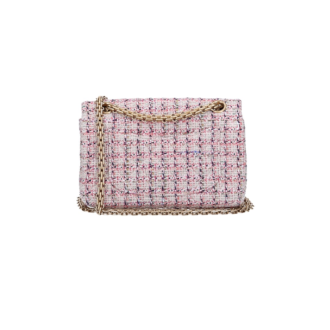 CHANEL 2.55 REISSUE SINGLE FLAP HANDTASCHE (224) AUS TWEED (A37584)