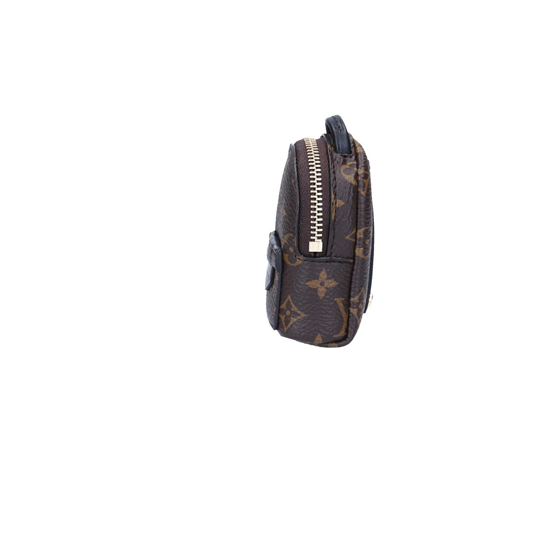 47607-Louis-Vuitton-Palm-Spring_2D_0003
