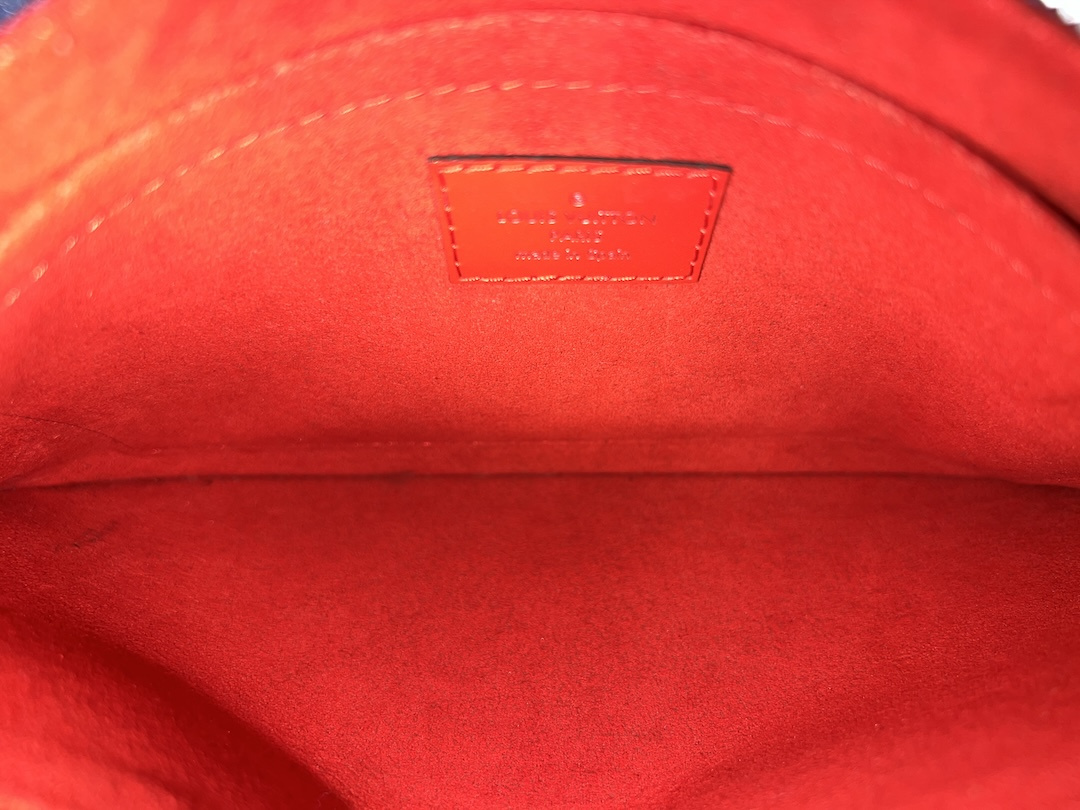 LOUIS VUITTON NEVERFULL MM SCHULTERTASCHE AUS EPI LEDER IN INDIGO 
