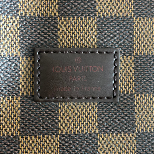 44036-Louis-Vuitton-Umh-ngetasche-Damier_2D_0018 LOUIS VUITTON SAUMUR 30 UMHÄNGETASCHE AUS DAMIER EBENE CANVAS (N48081)