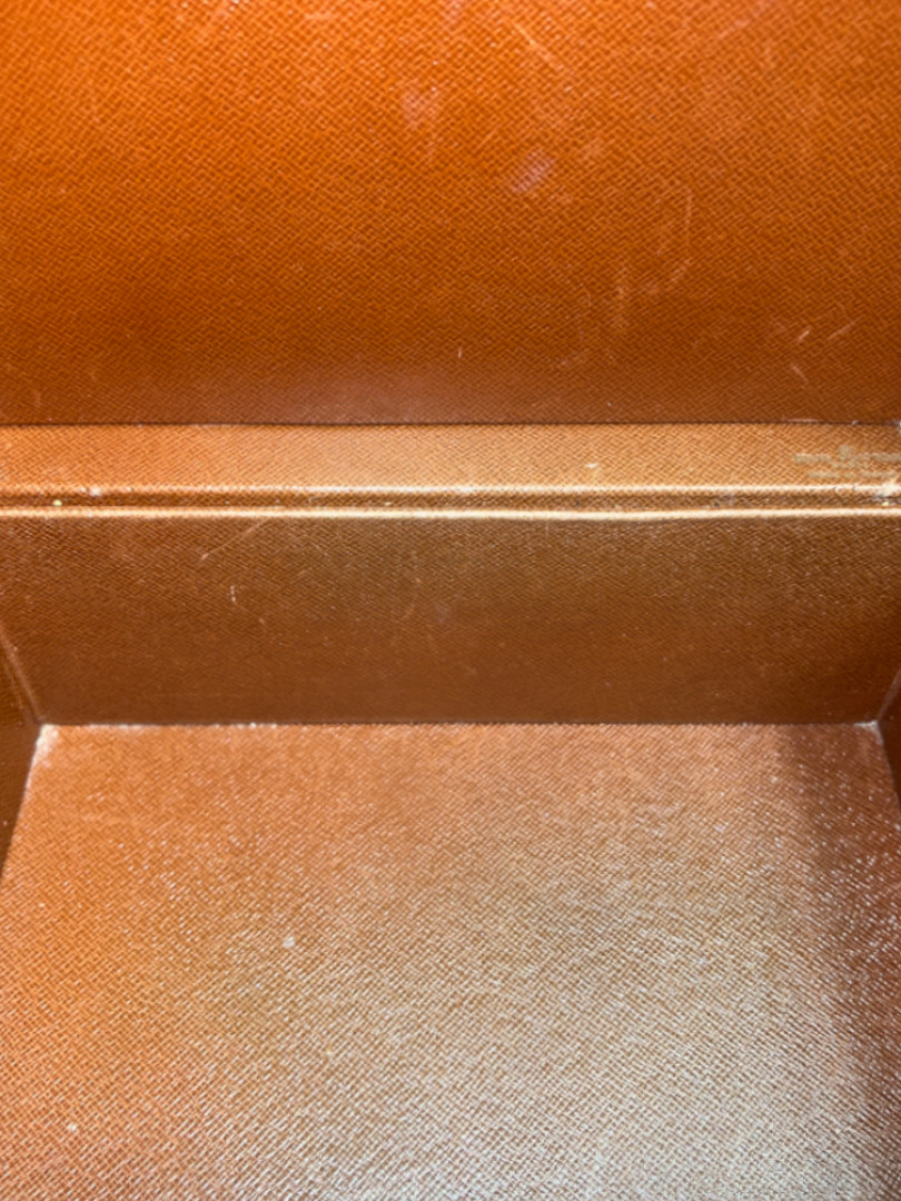 49895_Louis-Vuitton_Box_Monogram_2D_0017 LOUIS VUITTON BOÎTE À TOUT BEAUTY-CASE AUS MONOGRAM CANVAS (M47236)