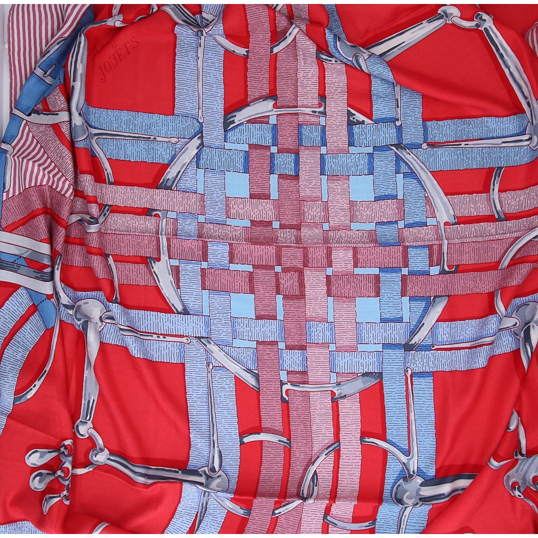 49628_Hermes_Tuch_2D_0005 HERMÈS KASCHMIR-/SEIDENTUCH 140 x 140 CM CHALE 'MORS À JOUETS'