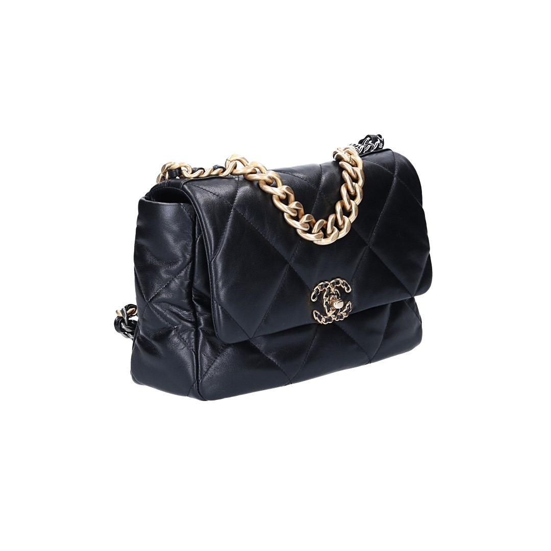 CHANEL 19 GROßE PATTENTASCHE HANDTASCHE AUS LAMMLEDER IN SCHWARZ (AS1161)