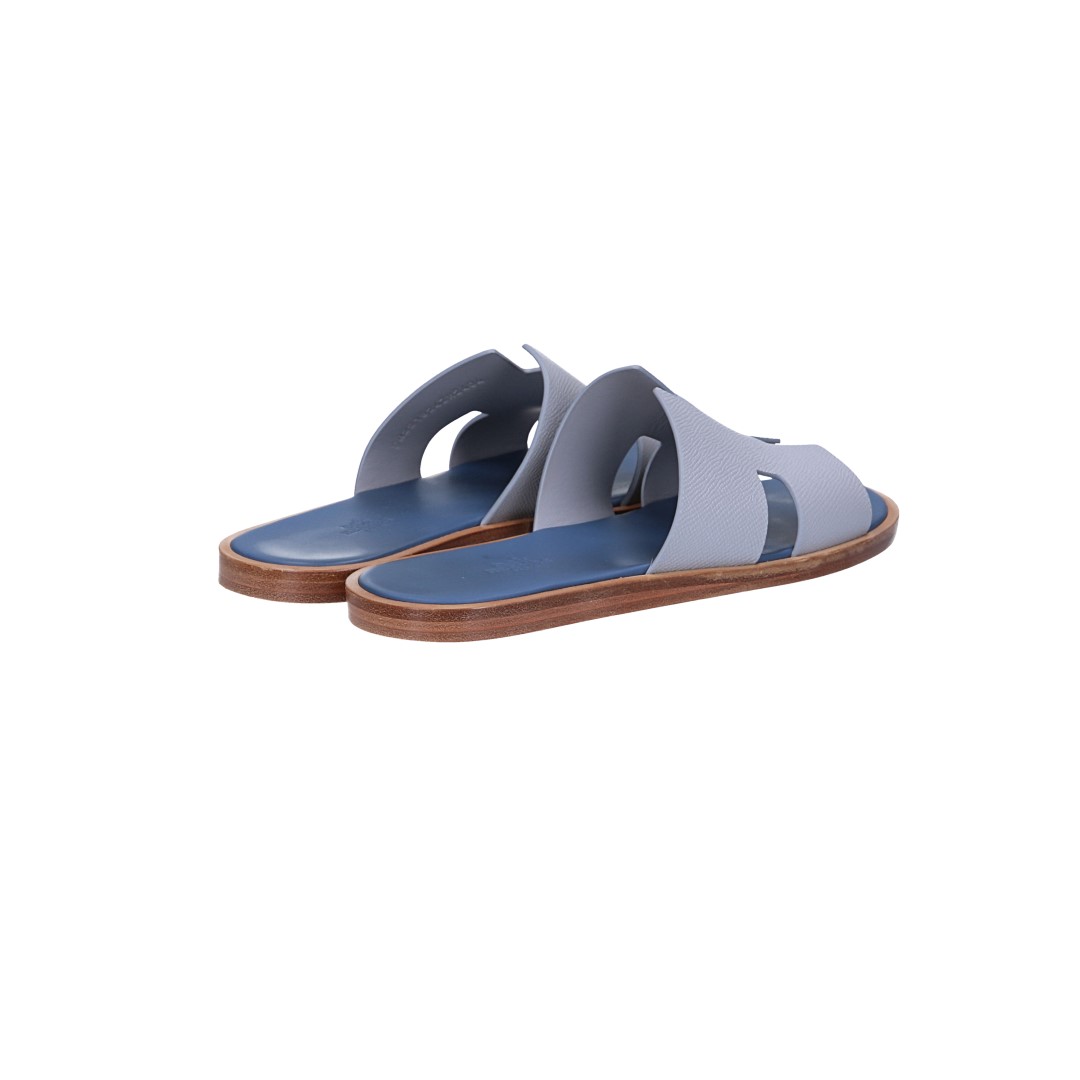 HERMÈS SANDALE 'IZMIR' AUS KALBSLEDER IN GRIS SILEX/BLEU TURQUIN IN GR. 40