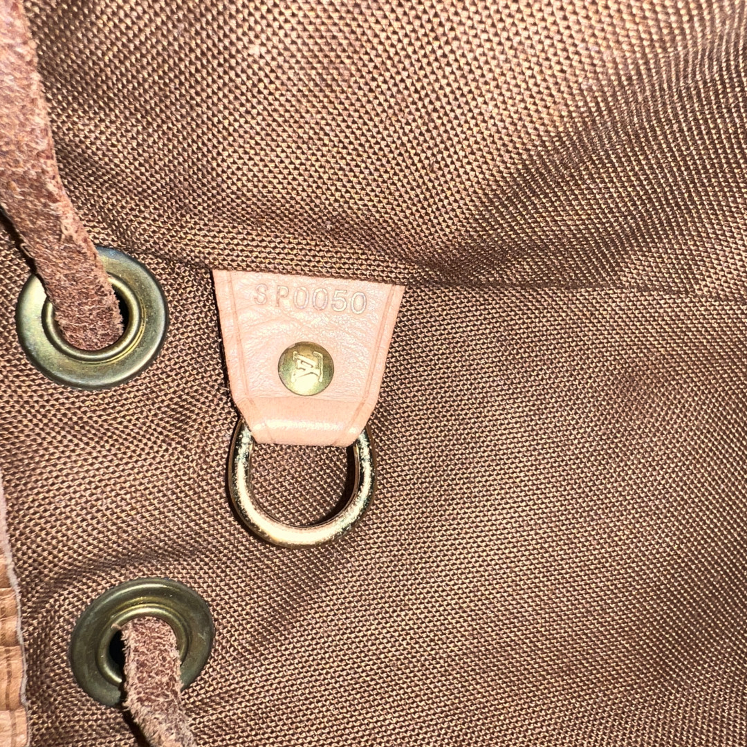 46032-Louis-Vuitton-Montsouris-Monogram-Canvas_2d_0031