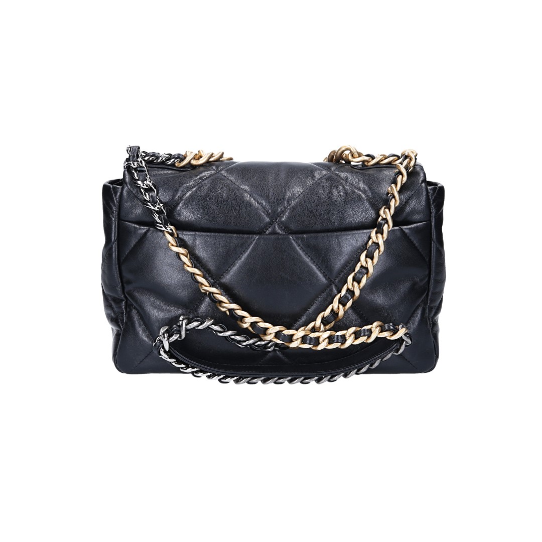 CHANEL 19 GROßE PATTENTASCHE HANDTASCHE AUS LAMMLEDER IN SCHWARZ (AS1161)