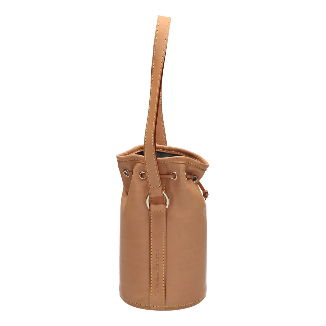 44698-Louis-Vuitton-Etui_2D_0004