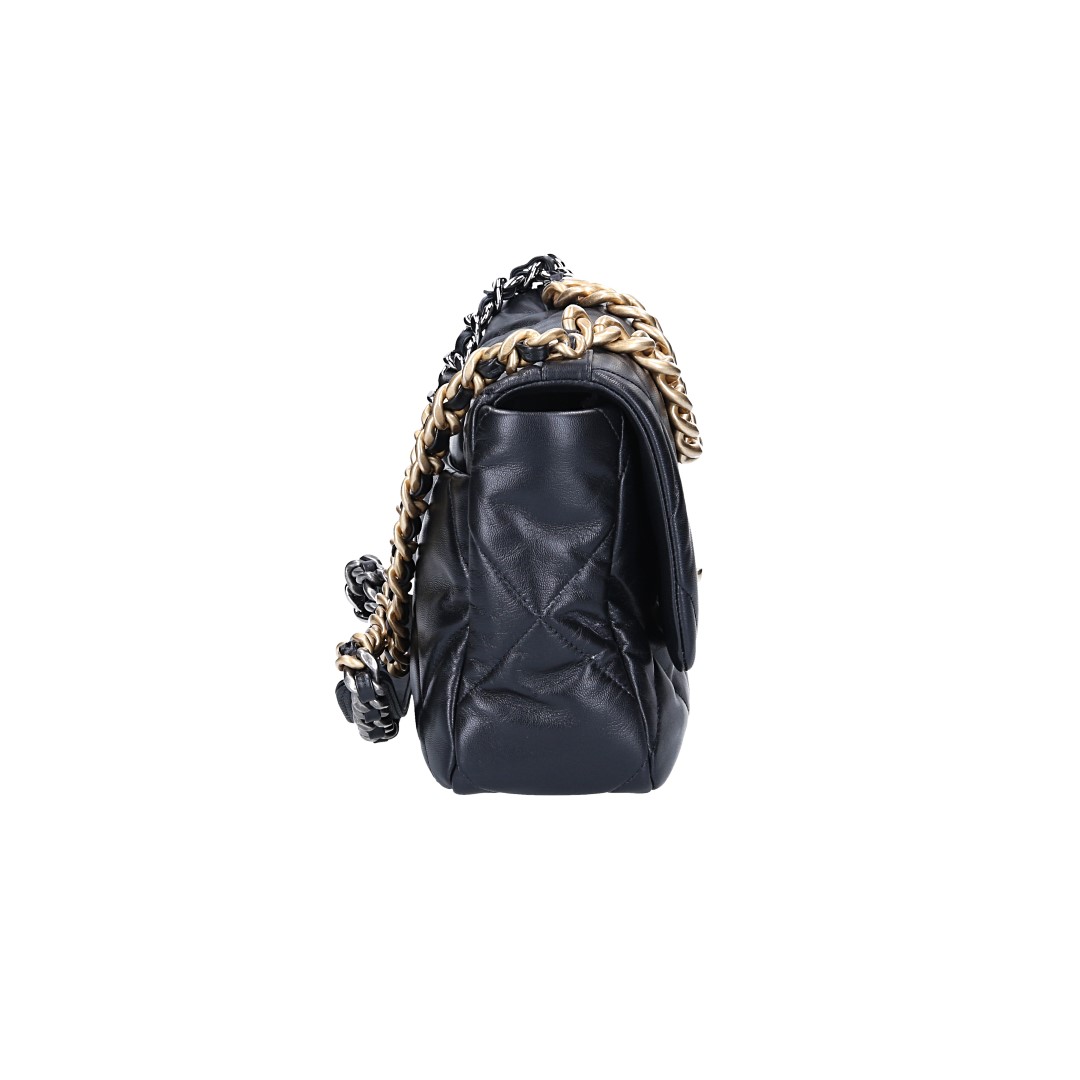 CHANEL 19 GROßE PATTENTASCHE HANDTASCHE AUS LAMMLEDER IN SCHWARZ (AS1161)