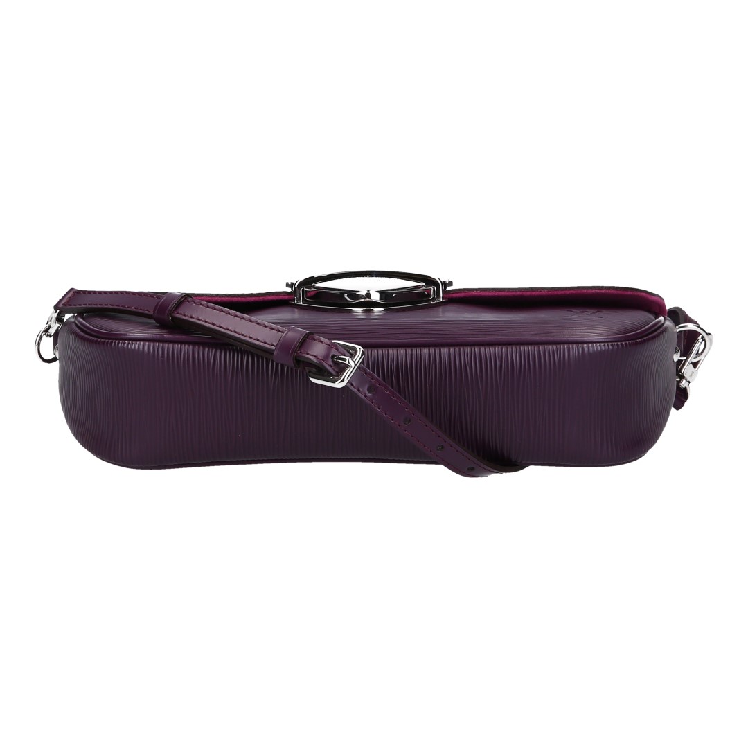 LOUIS VUITTON POCHETTE MONTAIGNE CLUTCH AUS EPI LEDER IN CASSIS (M5929K)