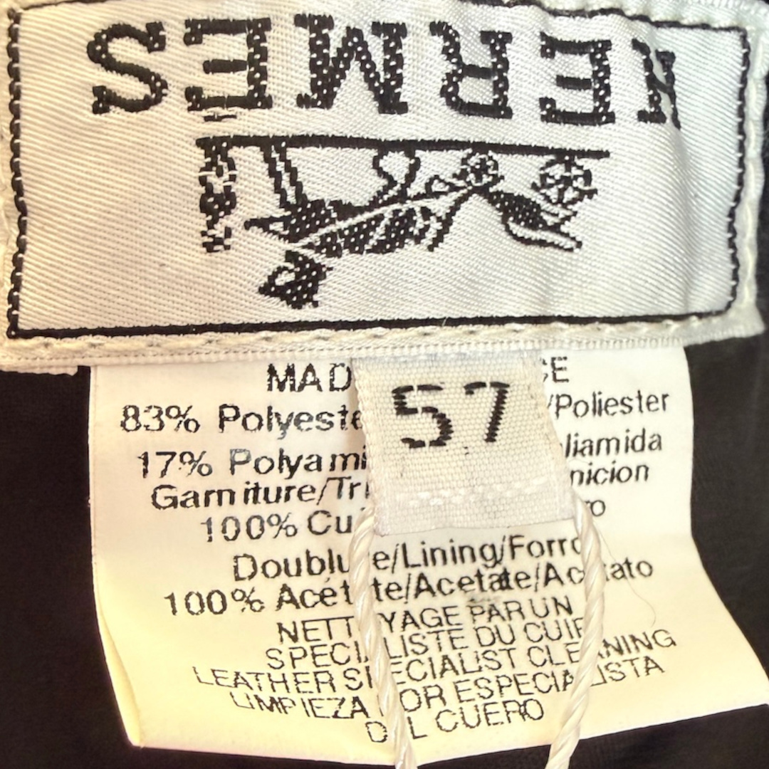 HERMÈS CAP - 'MILES CDS' COTTON BASEBALL CAP IN ANTIQUE/BLACK SIZE 60