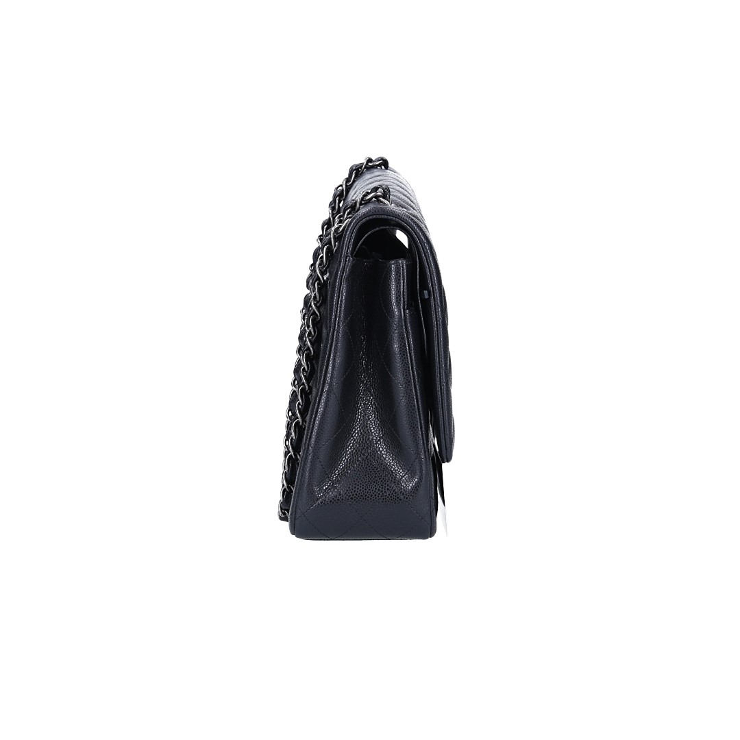 CHANEL TIMELESS DOUBLE FLAP HANDTASCHE (MAXI) AUS KALBSLEDER IN SCHWARZ MIT SGHW (A58601)