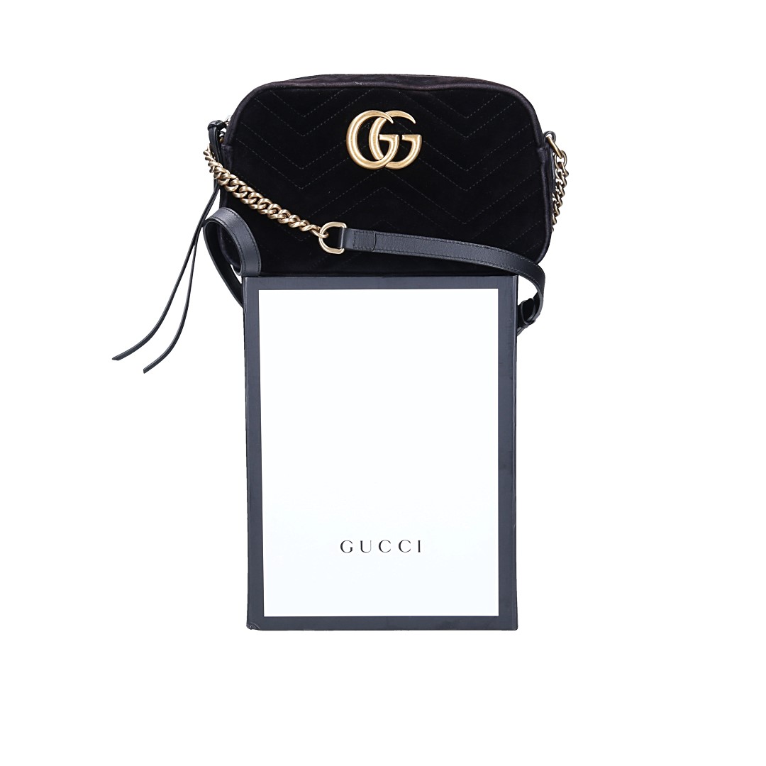 GUCCI HANDTASCHE 'KLEINE GG MARMONT' AUS MATÉLASSE VELVET IN SCHWARZ AGHW