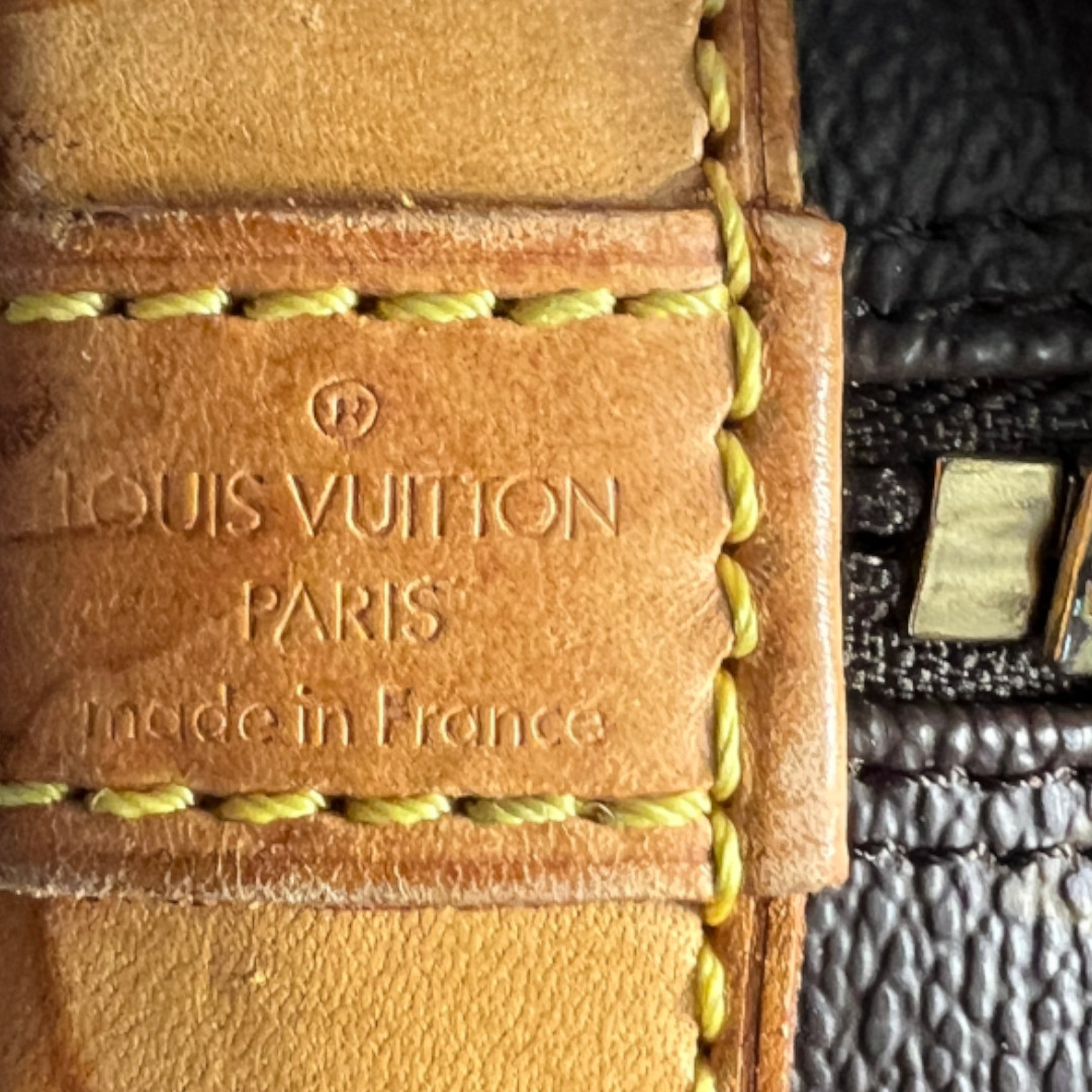 Louis vuitton alma m51130 deals