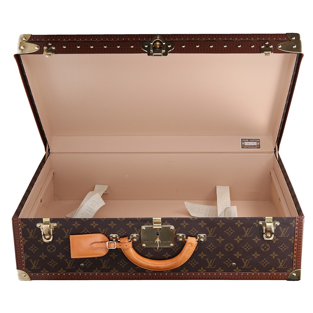 49046-LouisVuitton-Koffer-Monogram_2D_0012 LOUIS VUITTON BISTEN 65 KOFFER AUS MONOGRAM CANVAS (M21325)