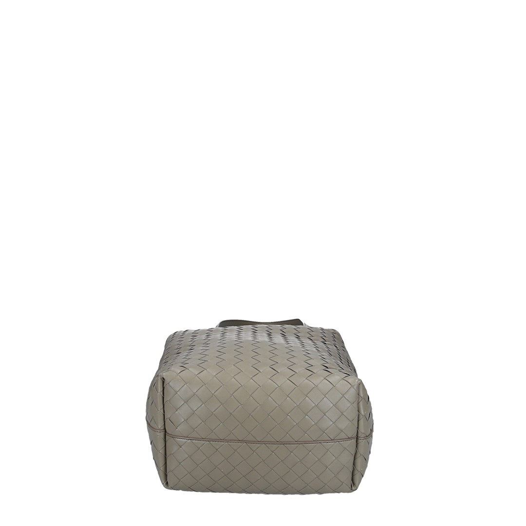 BOTTEGA VENETA KLEINE NORTH-SOUTH HANDTASCHE AUS INTRECCIATO KALBSLEDER IN TRAVERTINE