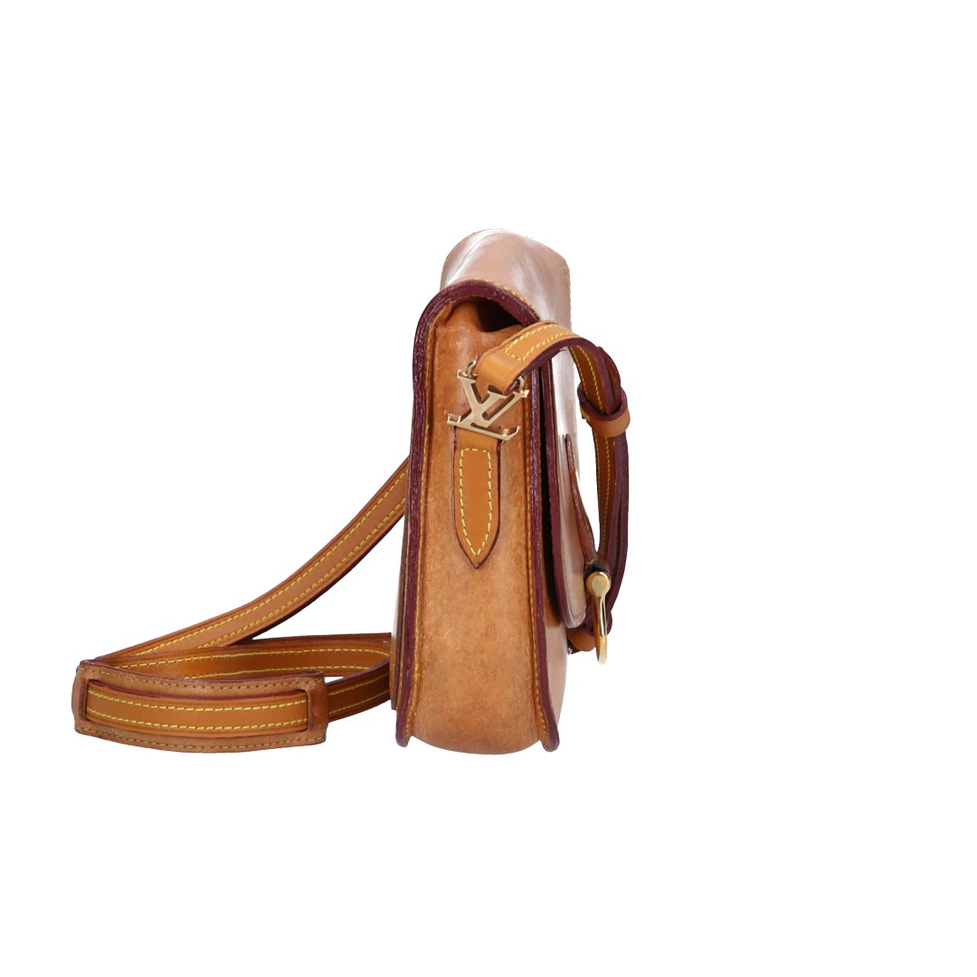 LOUIS VUITTON SAINT CLOUD MM UMHÄNGETASCHE AUS VVN LEDER