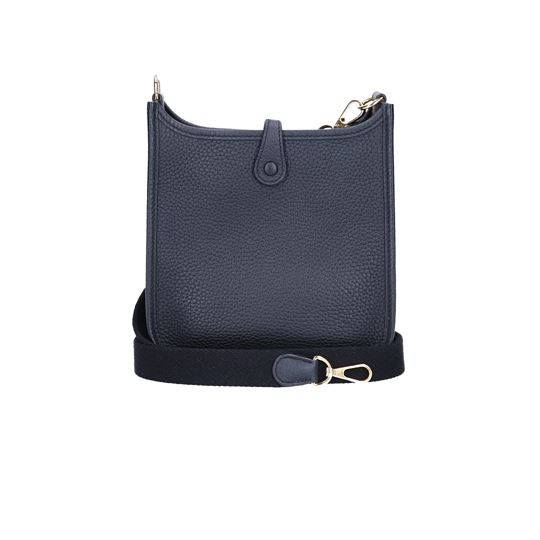 HERMÈS ÉVELYNE III 16 HANDTASCHE AUS TAURILLON CLÉMENCE IN NOIR MIT GHW