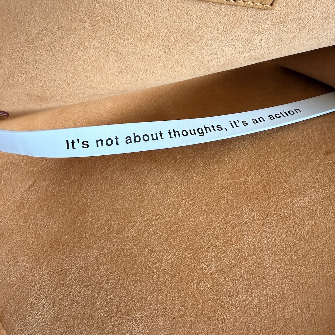 LOUIS VUITTON FORTUNE COOKIE CLUTCH HANDTASCHE AUS LEDER (M82025)