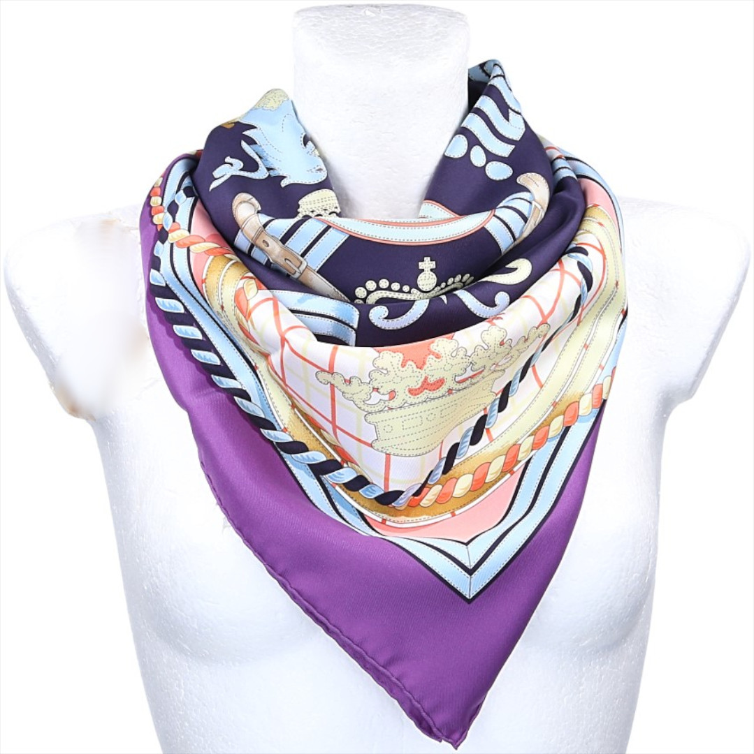 46170-Hermes-Tuch-Puppe_2D_0002 HERMÈS SEIDENTUCH 90 x 90 CM CARRÉ MOTIV 'GRANDE TENUE' VON HENRI D'ORIGNY