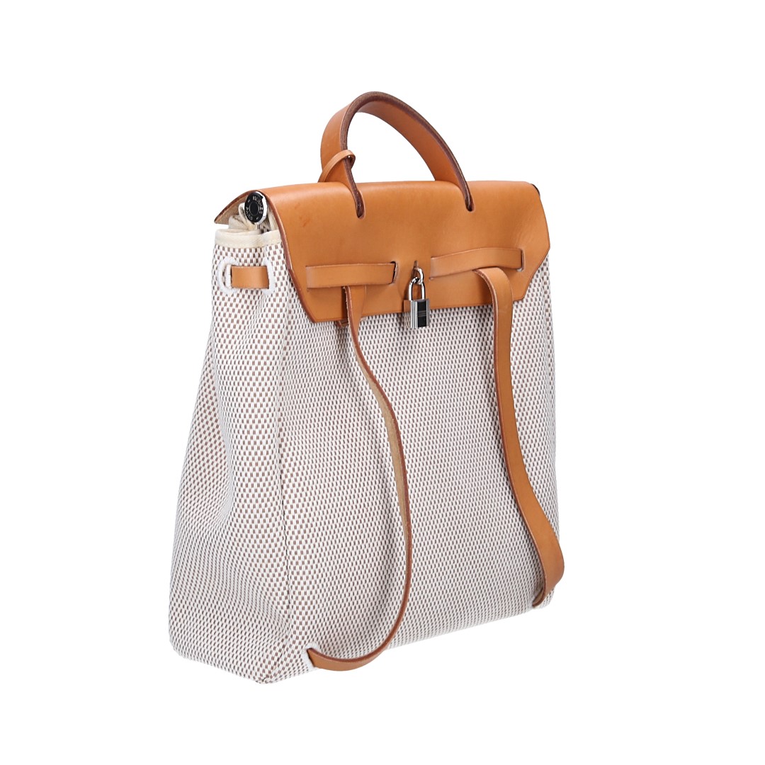 44537_Louis-Vuitton_Rucksack_2D_0006