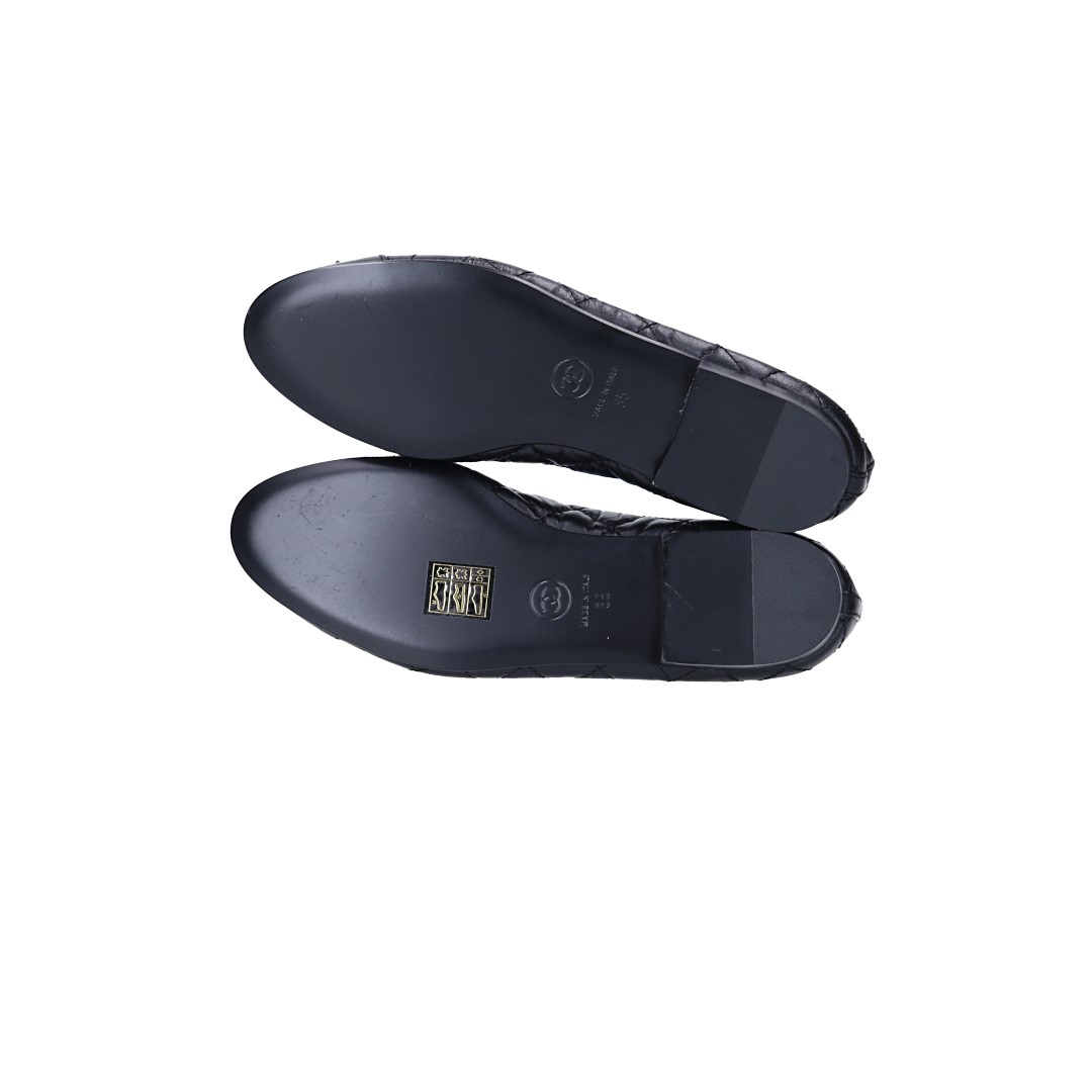 CHANEL BALLERINA SCHUHE AUS LEDER IN SCHWARZ GR. 35 (J G26250)