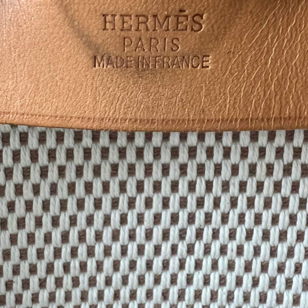 44537_Louis-Vuitton_Rucksack_2D_0015