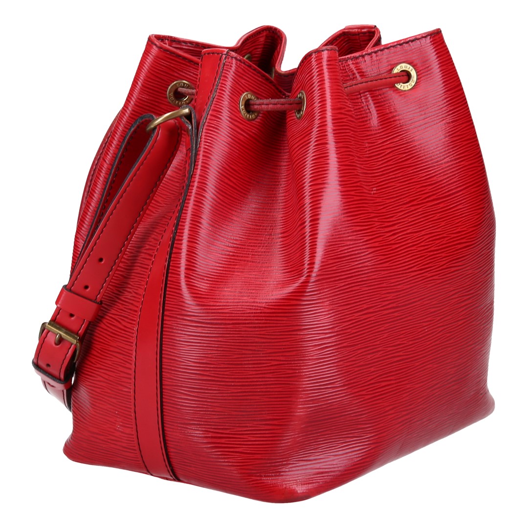 LOUIS VUITTON NOÉ PETIT MODEL SCHULTERTASCHE AUS EPI LEDER IN CASTILLIAN ROT