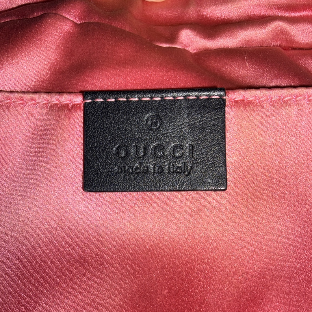 GUCCI HANDTASCHE 'KLEINE GG MARMONT' AUS MATÉLASSE VELVET IN SCHWARZ AGHW