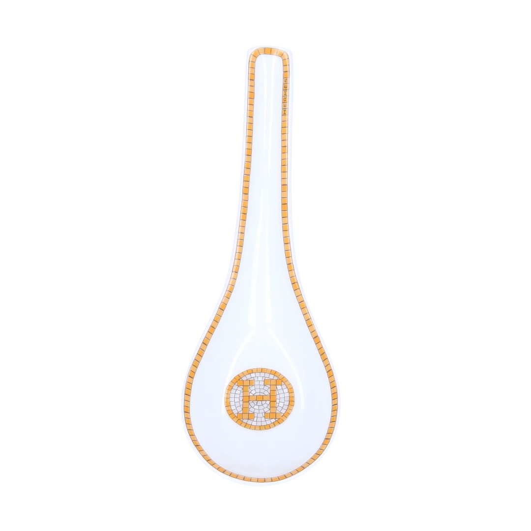 47975-Hermes-L-ffel_2D_0005 HERMÈS SUPPENLÖFFEL AUS PORZELLAN 'MOSAÏQUE AU 24 GOLD'
