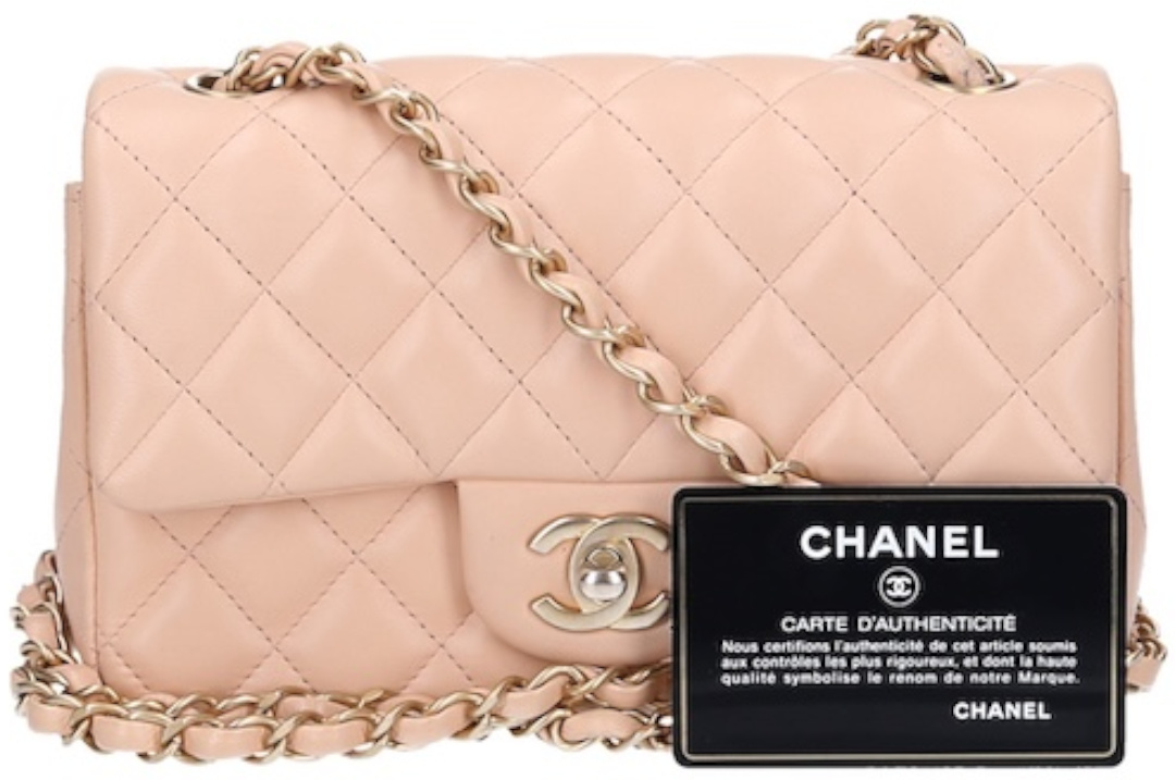 CHANEL TIMELESS SINGLE FLAP HANDTASCHE (NEW MINI) AUS LAMMLEDER IN BEIGE MIT GHW (A69900)