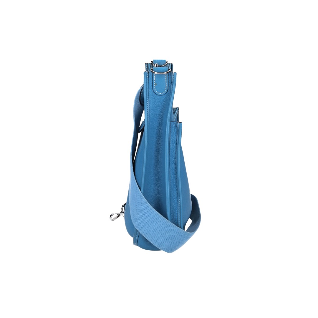 HERMÈS ÉVELYNE II PM HANDTASCHE AUS TAURILLON CLEMENCE LEDER IN BLEU JEAN MIT PHW