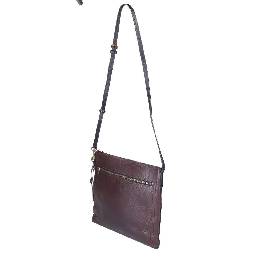 LOUIS VUITTON SHAWNEE MM UMHÄNGETASCHE AUS UTAH LEDER IN CAFÉ (M93453)
