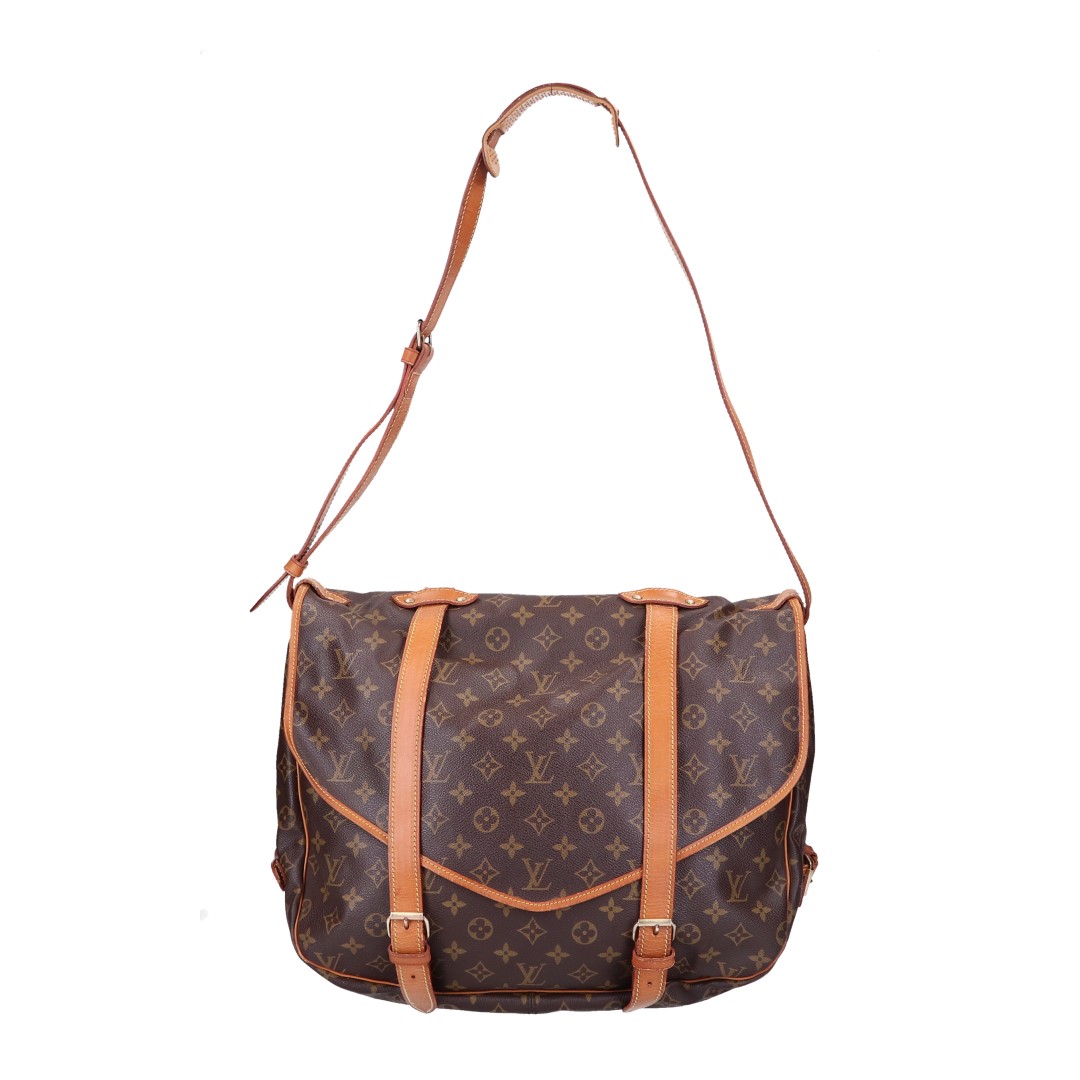 43814-Louis-Vuitton-Saumur-Monogram-Canvas_2D_0010