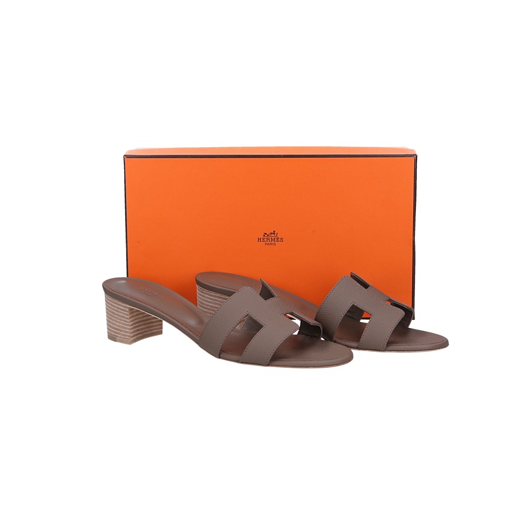 HERMÈS SANDALEN SCHUHE 'OASIS' AUS VEAU EPSOM IN ETOUPE IN GR. 40