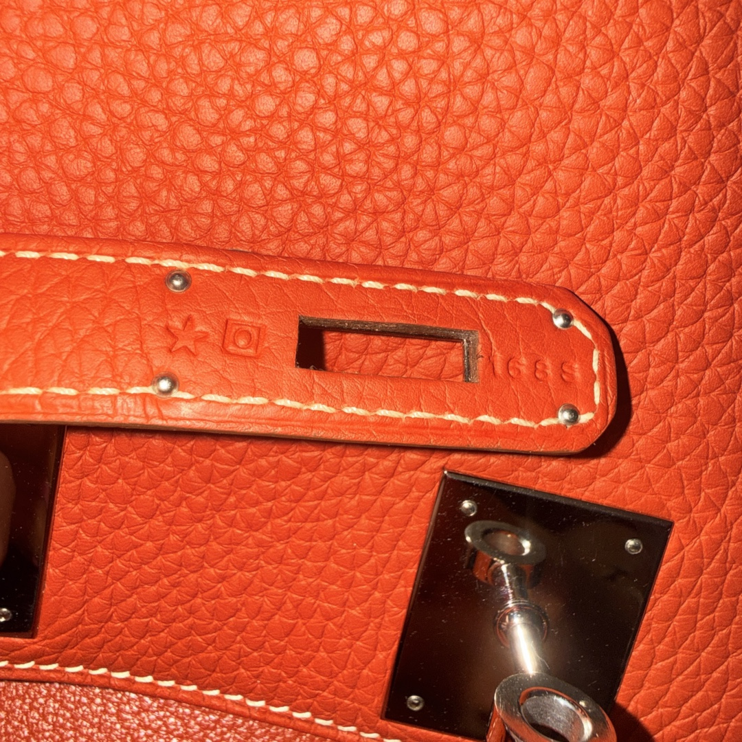 HERMÈS JYPSIÈRE 28 HANDTASCHE AUS CLÉMENCE-JUNGSTIERLEDER IN SANGUINE MIT PHW