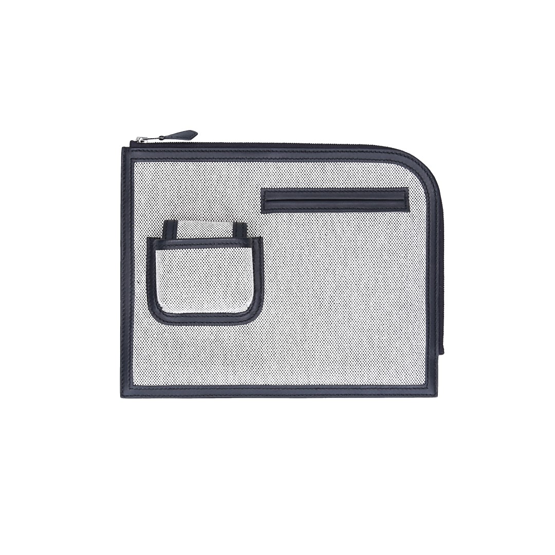 HERMÈS POCHETTE DE VOYAGE CARGO AUS TOILE H/VEAU SWIFT ECRU-NOIR/NOIR MIT PHW