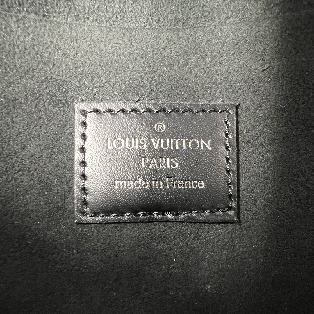 LOUIS VUITTON FÉLICIE POCHETTE HANDTASCHE AUS EPI LEDER IN NOIR  