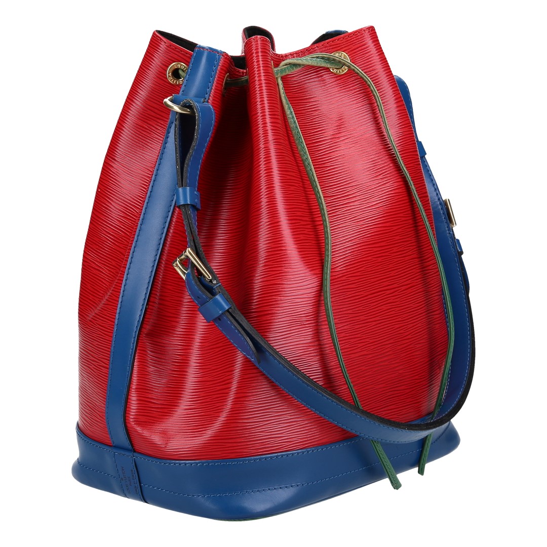 LOUIS VUITTON NOE GM SCHULTERTASCHE AUS EPI LEDER IN CASTILLIAN ROT/TOLEDO BLAU/BORNEO GRÜN