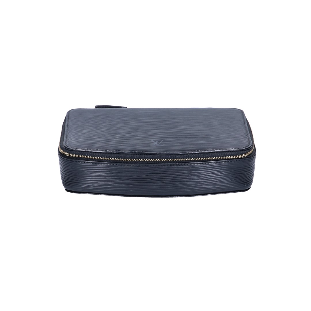 LOUIS VUITTON POCHE MONTE-CARLO REISEACCESSOIRE AUS EPI LEDER IN KOURIL SCHWARZ (M48362)