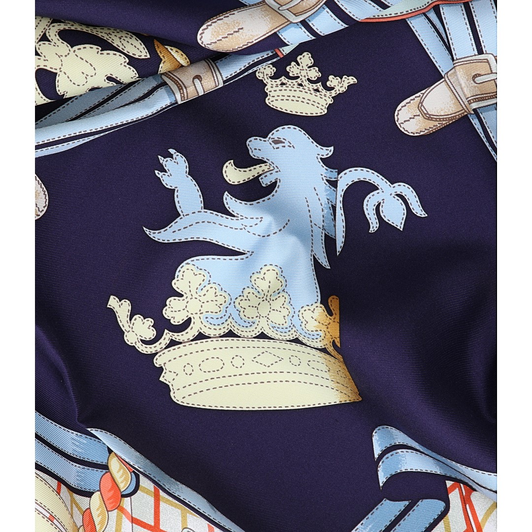 46170-Hermes-Tuch-GrandeTenue_2D_0007 HERMÈS SEIDENTUCH 90 x 90 CM CARRÉ MOTIV 'GRANDE TENUE' VON HENRI D'ORIGNY