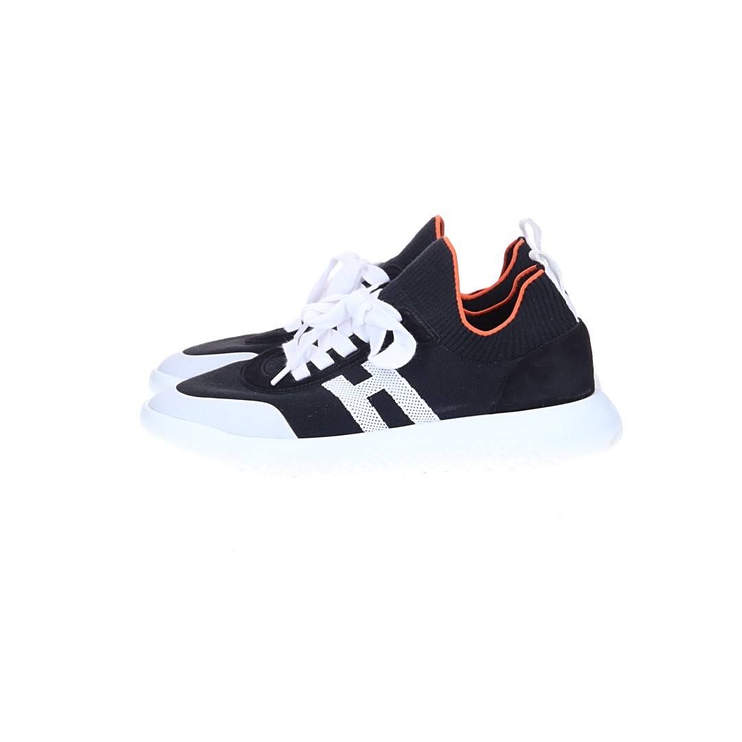 HERMÈS SNEAKER SHOES 'DUEL' MADE OF WOVEN FABRIC AND CALFSKIN IN SILVER IN SIZE 39