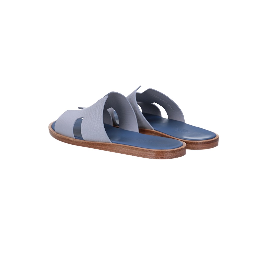 HERMÈS SANDALE 'IZMIR' AUS KALBSLEDER IN GRIS SILEX/BLEU TURQUIN IN GR. 40