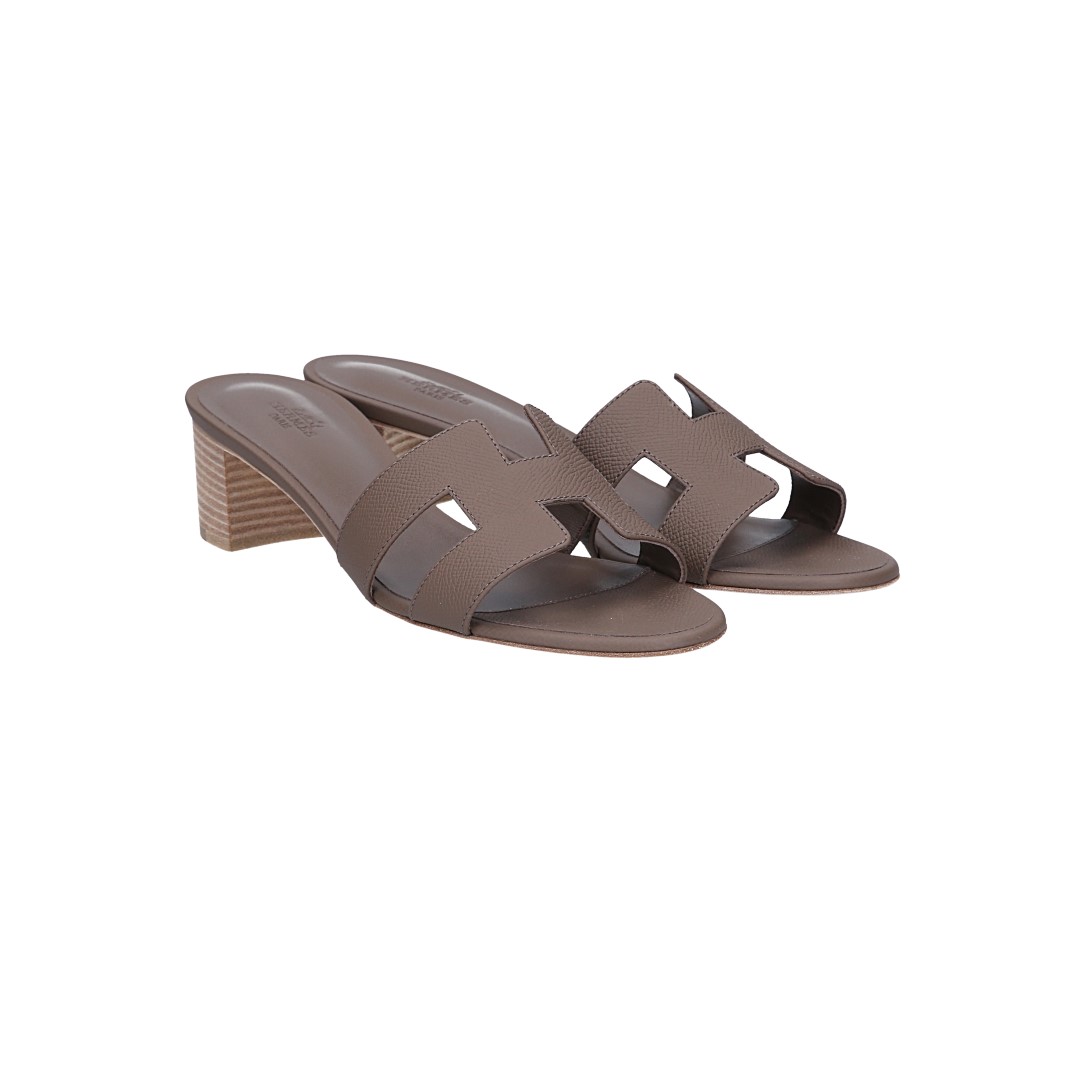 HERMÈS SANDALEN SCHUHE 'OASIS' AUS VEAU EPSOM IN ETOUPE IN GR. 40