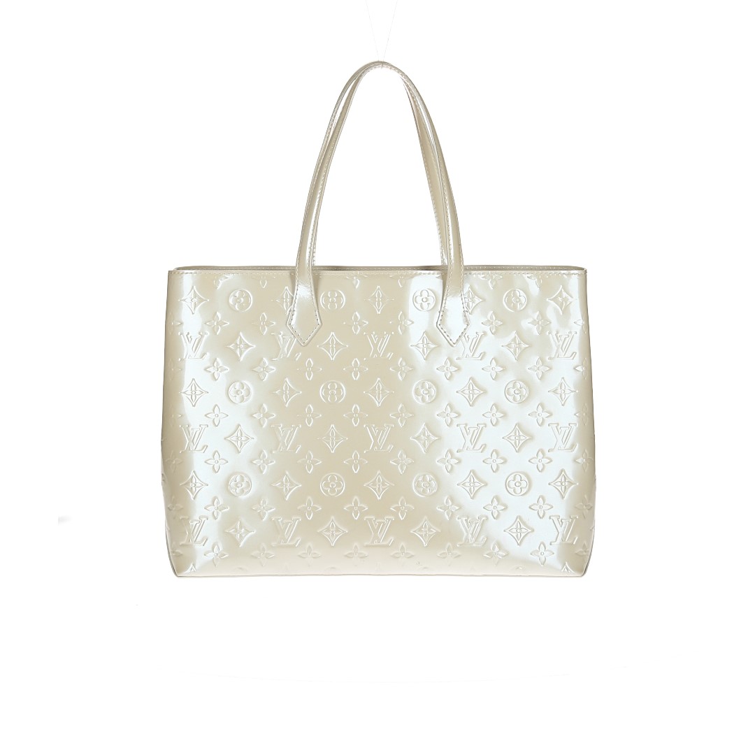 LOUIS VUITTON WILSHIRE MM SCHULTERTASCHE AUS MONOGRAM VERNIS LEDER