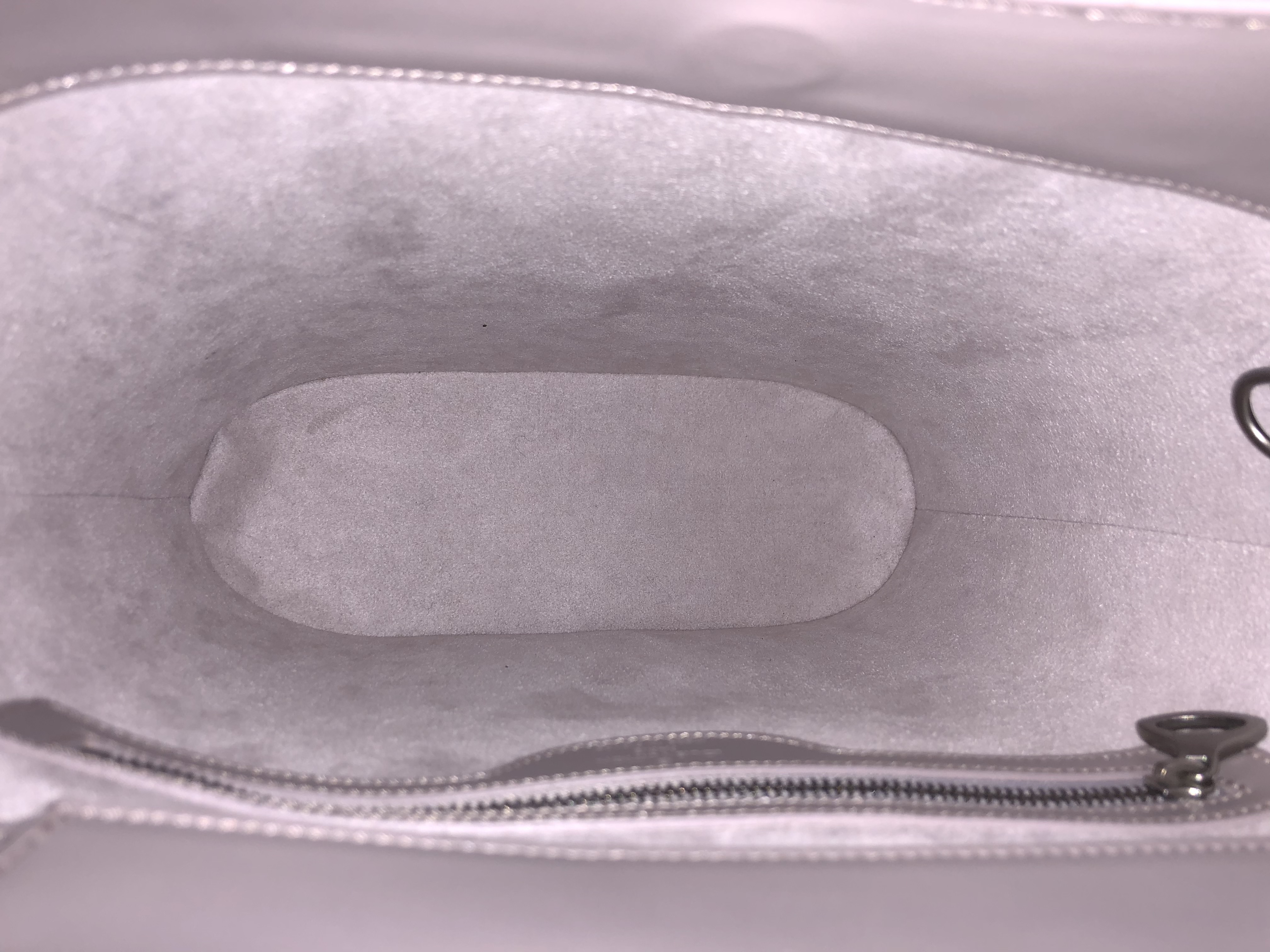 LOUIS VUITTON VERSEAU SCHULTERTASCHE AUS EPI LEDER IN LILAC