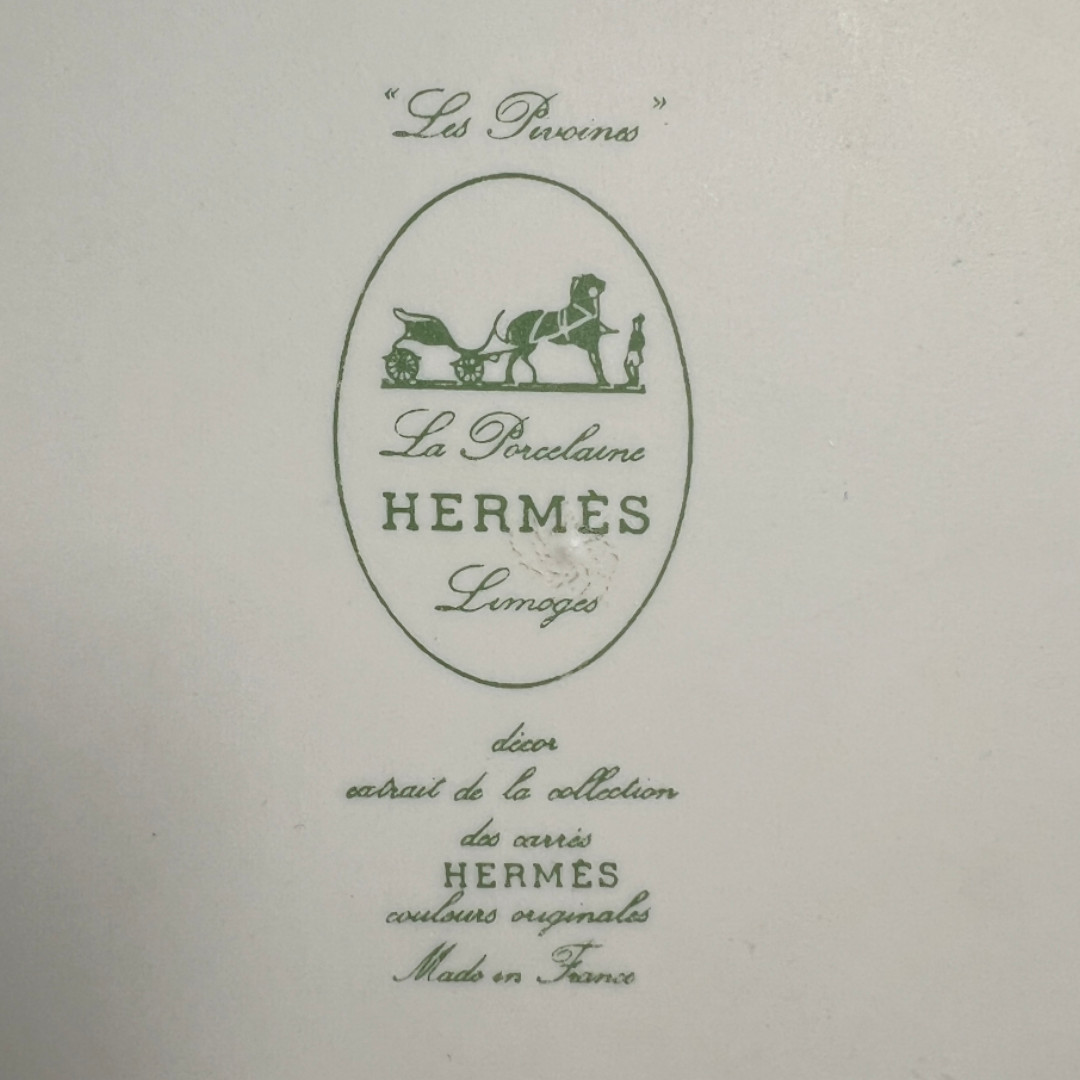 HERMÈS KUCHEN-PLATTE AUS PORZELLAN 'LES PIVOINES'