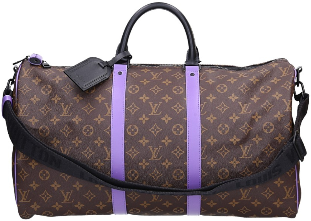 LOUIS VUITTON KEEPALL 50 REISETASCHE AUS MONOGRAM MACASSAR CANVAS IN PURPLE MIT SCHULTERRIEMEN (M46257)